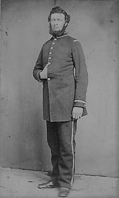 Photo of Isaac Mead of the 17th Connecticut Infantry.